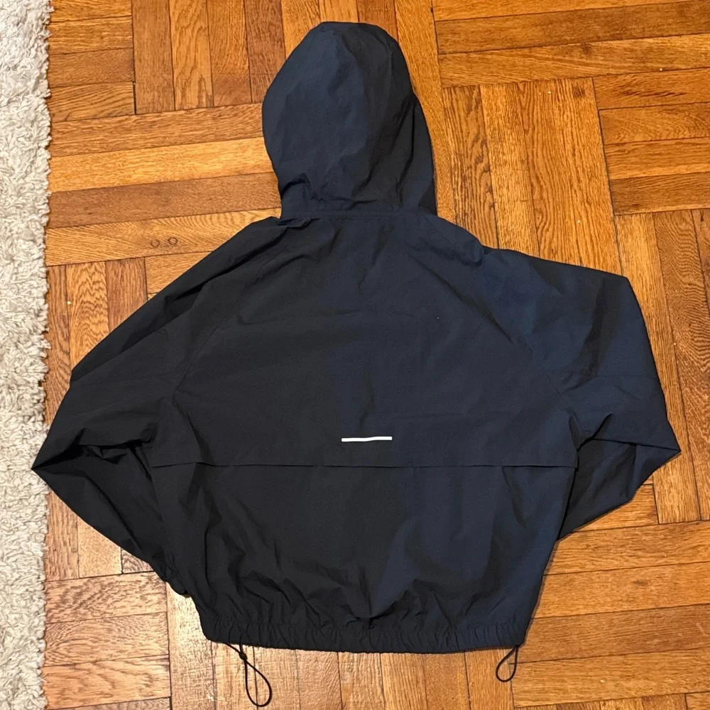 Nike Storm Fit Hooded Jacket - Picture 2 of 5